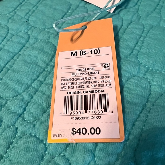 Swimsuit - Picture 5 of 5